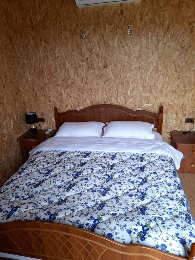 Windmill Shkodra Gesthouse Camping & Grill Luaran gambar