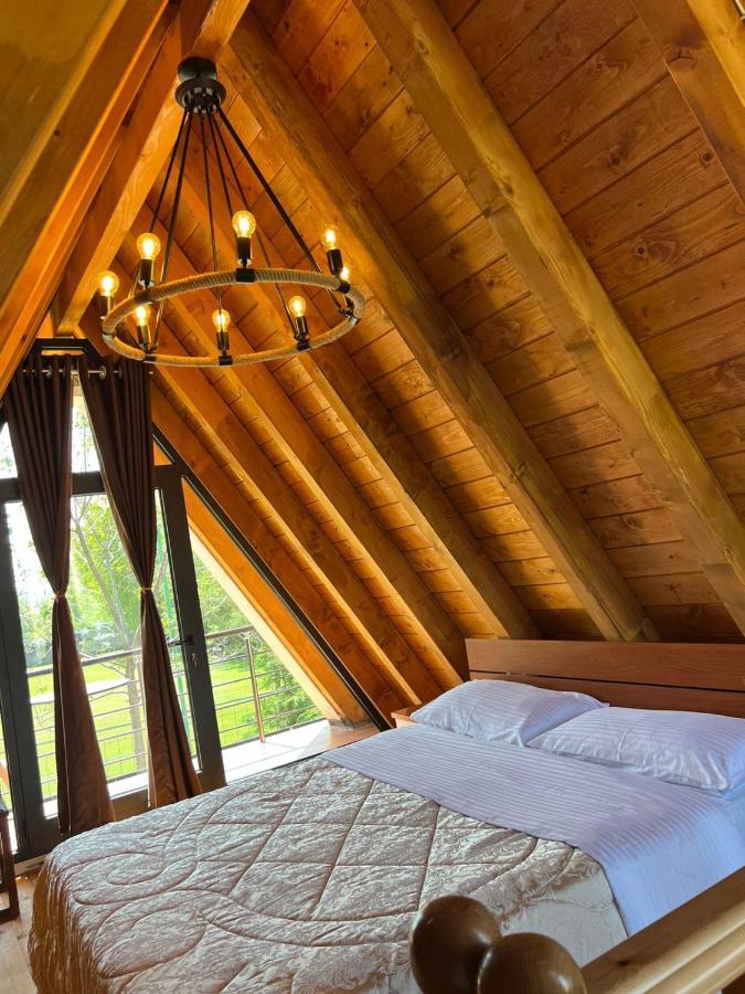 Windmill Shkodra Gesthouse Camping & Grill Luaran gambar